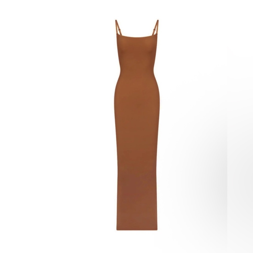 SKIMS Fits Everybody Long Slip Dress | Bronze